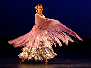 solo dancer in a pink outfit